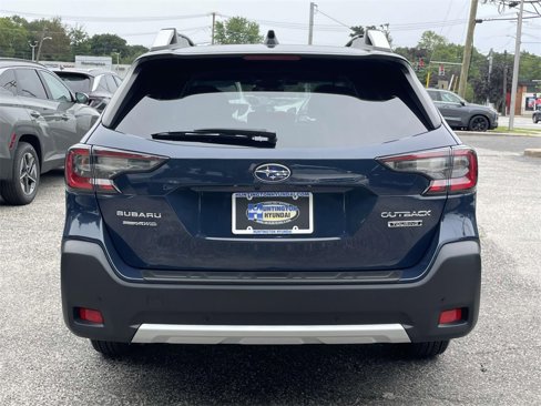 Used 2024 Subaru Outback Touring image 6