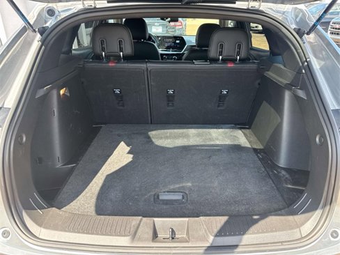 Certified 2025 Chevrolet Trax RS w/ Sunroof Package image 10