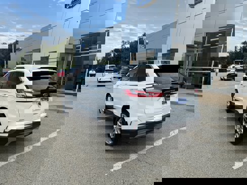 Certified 2024 Ford Edge SEL image 7