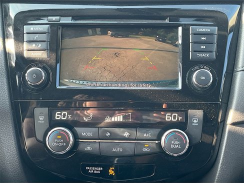 Certified 2020 Nissan Rogue SV image 11