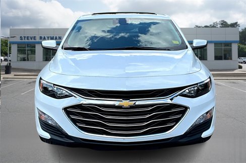 Used 2023 Chevrolet Malibu LT image 2