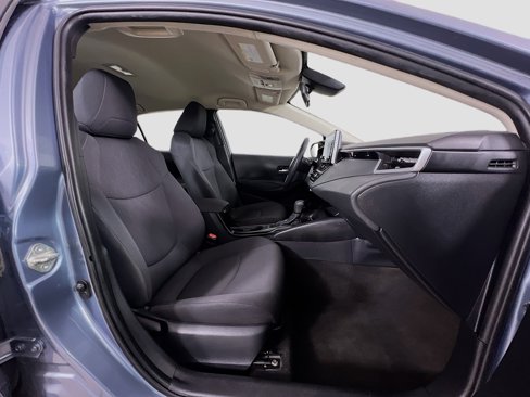 Used 2020 Toyota Corolla LE w/ Carpet Mat Package (TMS) image 26