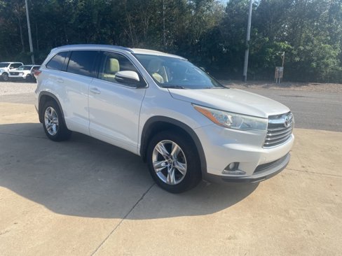 Used 2016 Toyota Highlander Limited image 1