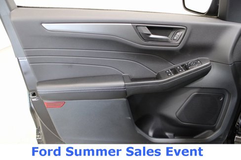 New 2025 Ford Escape Active w/ Cold Weather Package image 8