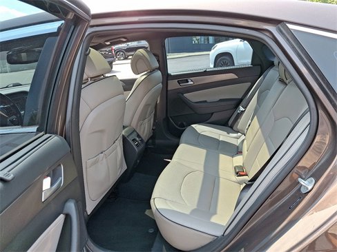 Used 2015 Hyundai Sonata Limited 2.0T image 11