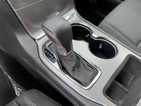 Used 2019 Jeep Grand Cherokee Laredo image 7