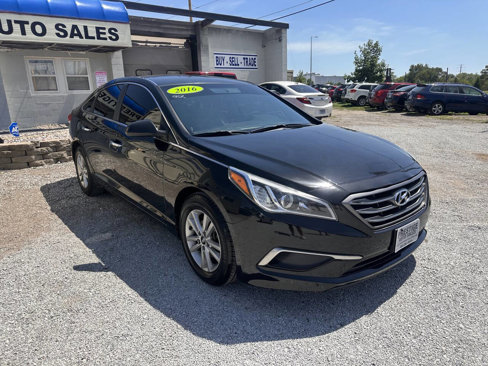 Used 2016 Hyundai Sonata SE image 3