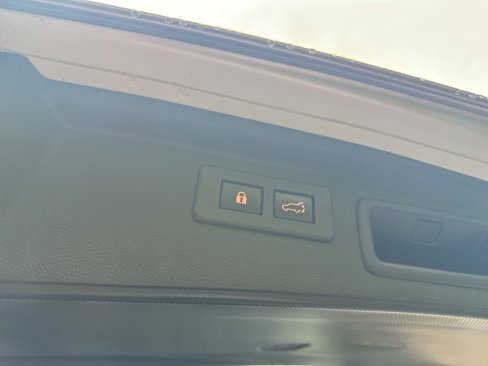 Used 2019 Subaru Forester Touring image 39