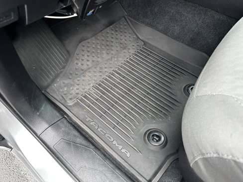 Used 2021 Toyota Tacoma SR image 28