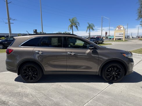 Certified 2019 Kia Sorento S image 3