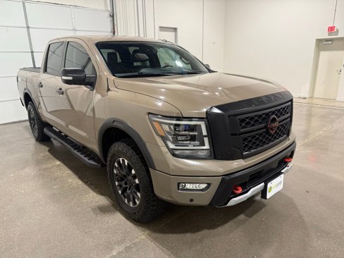 Used 2020 Nissan Titan PRO-4X image 3
