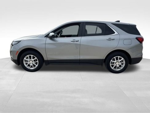 Certified 2024 Chevrolet Equinox LT image 2