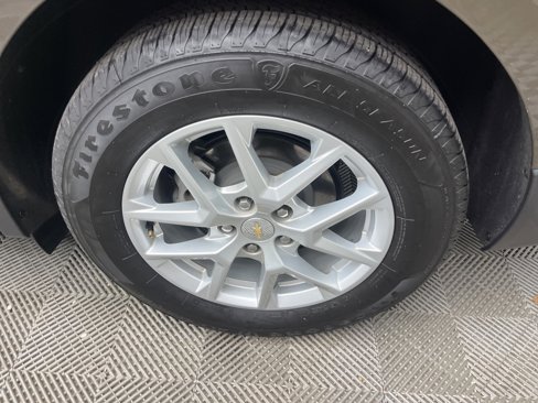 Used 2023 Chevrolet Equinox LT image 18