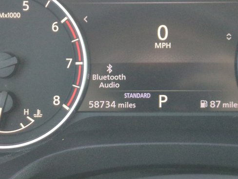 Used 2022 Nissan Rogue SV image 11