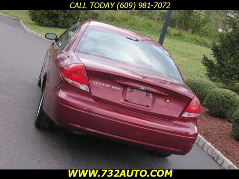 Used 2004 Ford Taurus SES image 16