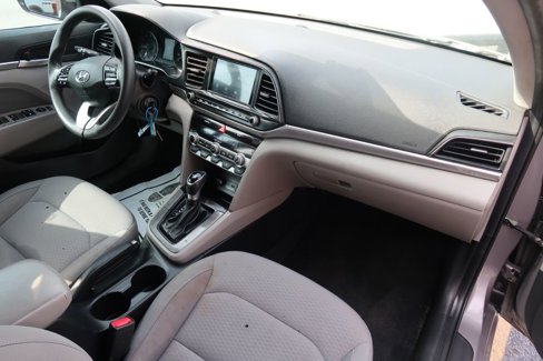 Used 2020 Hyundai Elantra SEL w/ Convenience Package (C2) image 10
