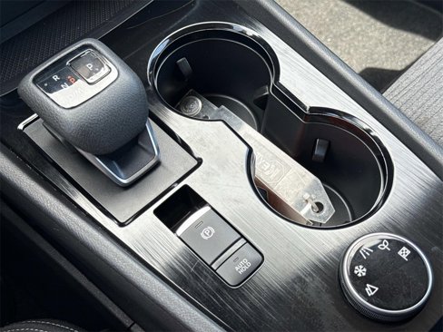 Used 2023 Nissan Rogue SV image 24