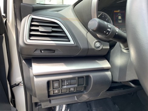 Used 2018 Subaru Crosstrek 2.0i Limited image 23