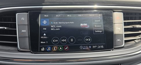 Used 2024 Buick Enclave Premium image 23