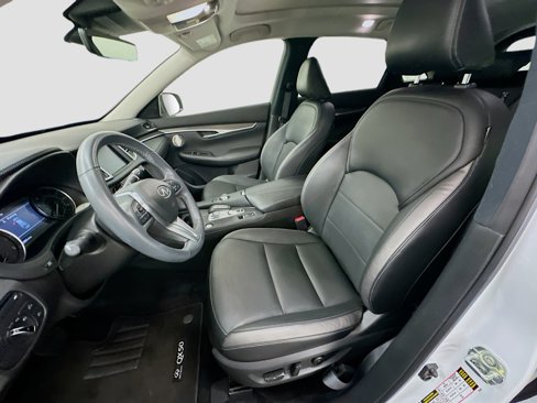 Used 2023 INFINITI QX50 Luxe image 13