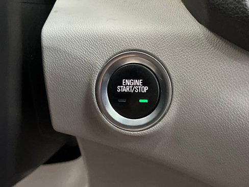 Used 2023 GMC Terrain SLT image 55