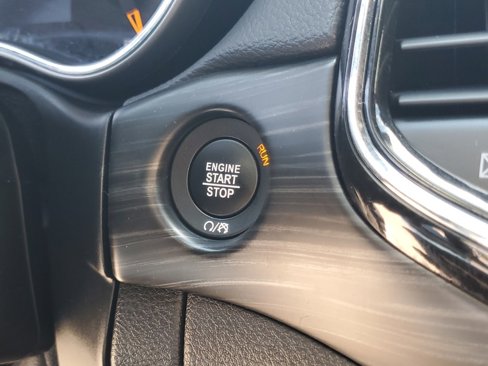 Used 2021 Jeep Grand Cherokee Laredo X image 17