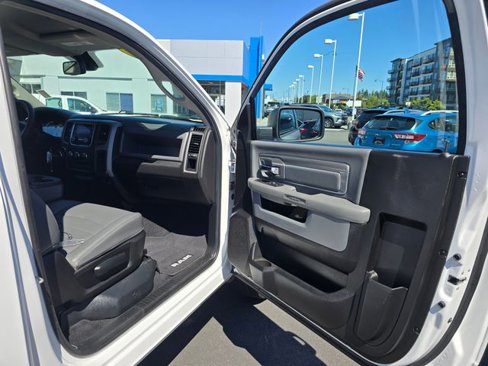 Used 2019 RAM 1500 Express image 13