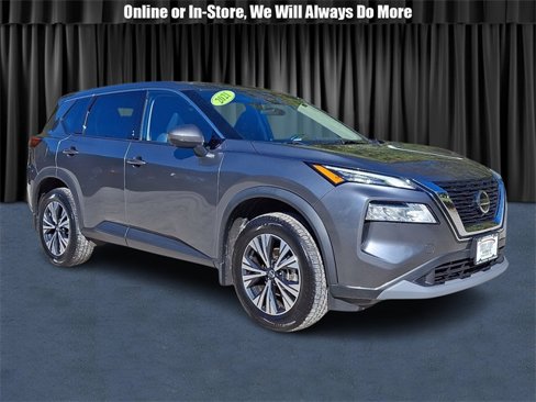 Used 2021 Nissan Rogue SV image 1