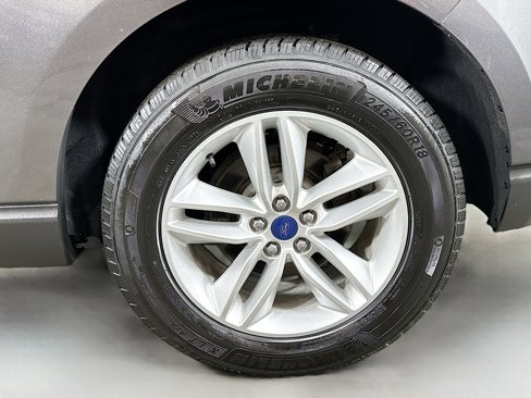 Used 2017 Ford Edge SEL w/ Equipment Group 201A image 29