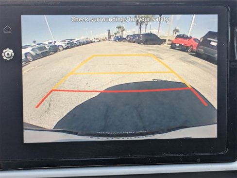 Used 2022 Hyundai Venue Limited image 15