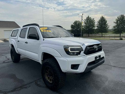 Used 2015 Toyota Tacoma TRD Pro image 9