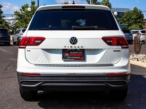 Used 2022 Volkswagen Tiguan SE image 5