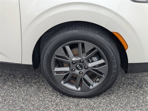 Used 2021 Kia Soul S image 10