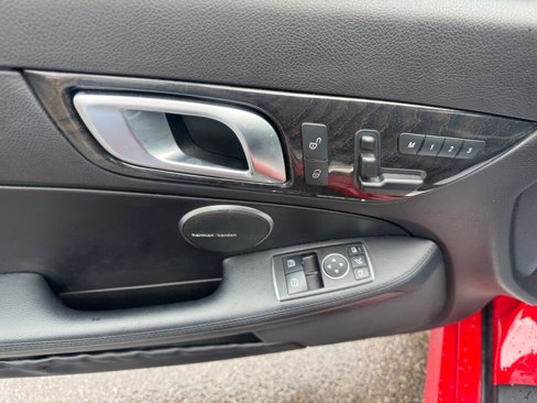 Used 2015 Mercedes-Benz SLK 350 image 10