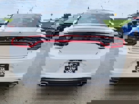 Used 2023 Dodge Charger SXT image 5