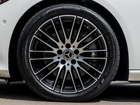 Used 2023 Mercedes-Benz C 300 4MATIC Sedan image 13