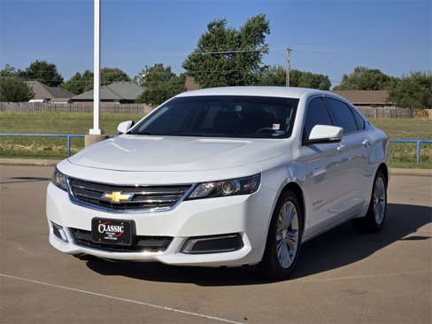Used 2015 Chevrolet Impala LT w/ Convenience Package image 3