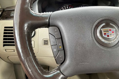 Used 2008 Cadillac DTS w/ Trunk Convenience Package image 21