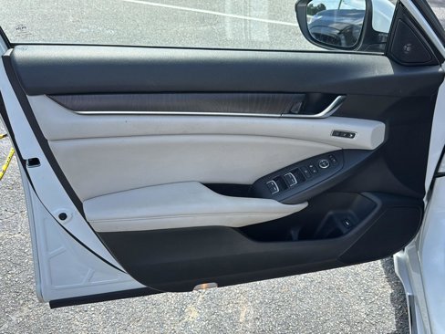 Used 2020 Honda Accord EX-L image 14