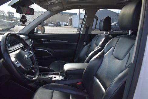 Used 2020 Kia Telluride S image 16