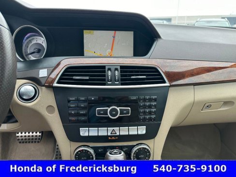Used 2012 Mercedes-Benz C 300 Sport image 21