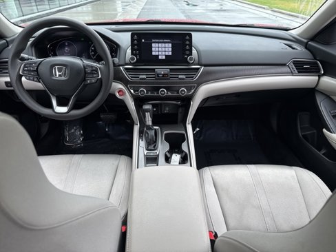 Used 2020 Honda Accord EX image 17