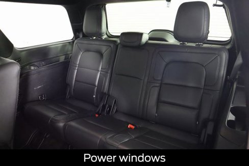 Used 2018 Lincoln Navigator Reserve w/ Technology Package image 36