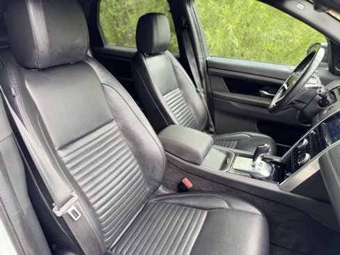 Used 2021 Land Rover Discovery Sport S image 18