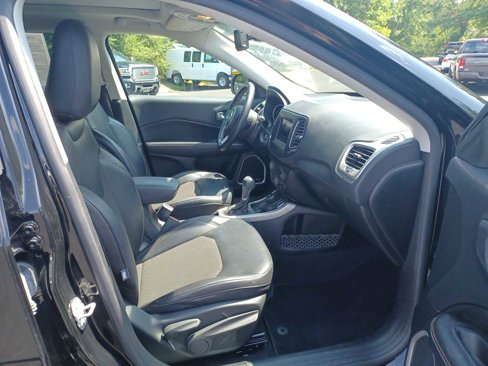 Used 2021 Jeep Compass Latitude w/ Sun and Sound Group image 19