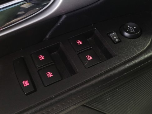 Used 2016 GMC Terrain SLE image 27