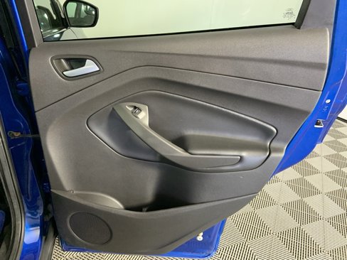 Used 2018 Ford Escape SE image 24