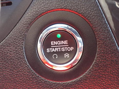 Used 2018 Ford Explorer XLT w/ Equipment Group 202A image 24