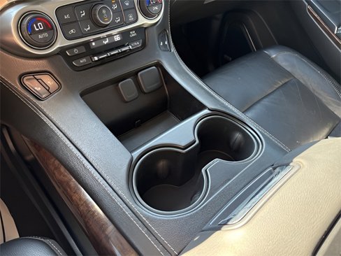 Used 2017 Chevrolet Tahoe LT image 16