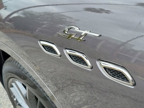 New 2024 Maserati Levante GT Ultima image 18